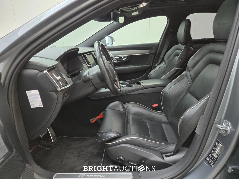 Volvo S90 T8 Inscription 2.0 AWD 303pk 2019, J-857-GG