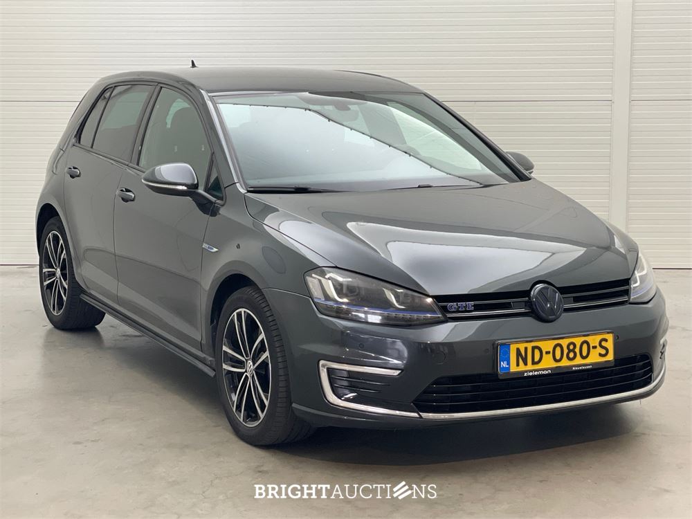 Volkswagen Golf GTE Connected Series 1.4 TSI 150pk 2016 (Origineel-NL), ND-080-S