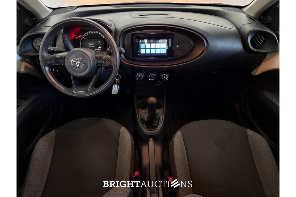 Toyota Aygo-X VVT-i MT 1.0 72pk 2023 (Origineel-NL), T-286-GJ