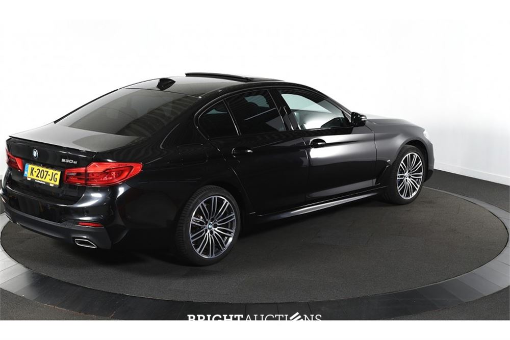 BMW 530e iPerformance eDrive Edition 296pk 2021 (Origineel-NL) 5-Serie, K-207-JG