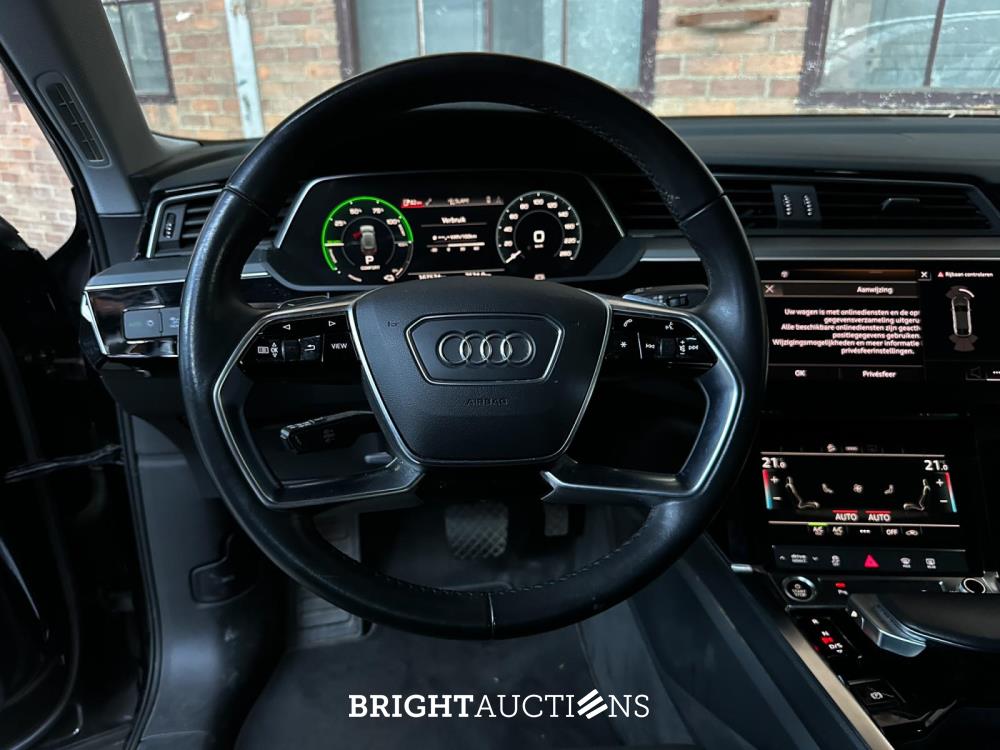 Audi e-tron Sportback 55 quattro edition 95 kWh 408pk 2020 (Origineel-NL+1e eigenaar), K-470-GB