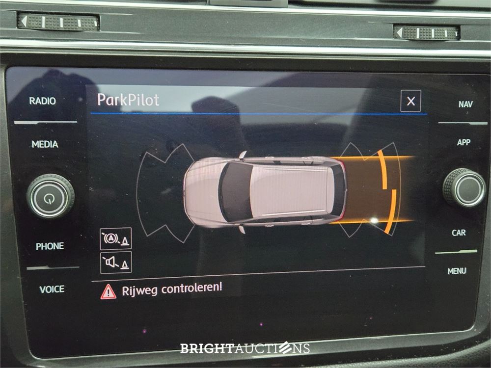 Volkswagen Tiguan Allspace Comfortline Business 7p 1.4 TSI 150pk 2018 (Origineel-NL), TV-246-J