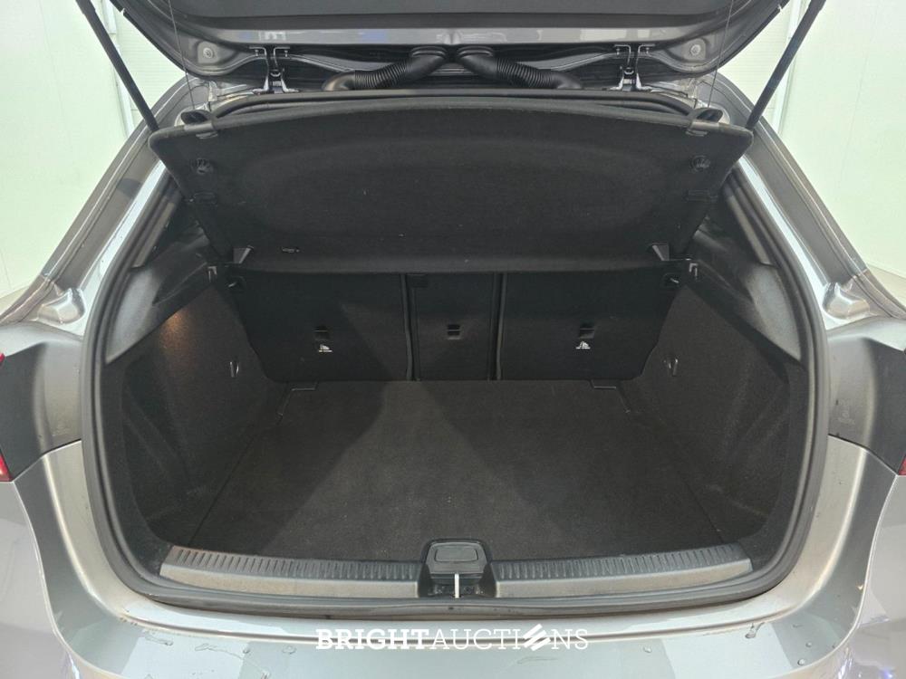 Mercedes-Benz A 180 Business Solution AMG 136pk 2020 (Origineel-NL) A-klasse, H-645-BS