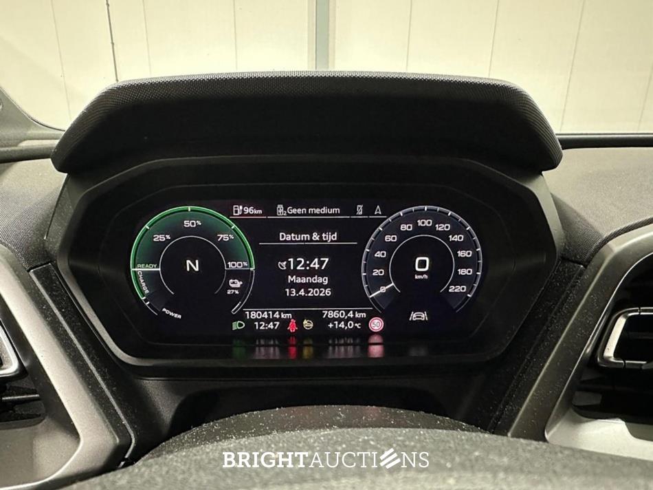 Audi Q4 e-tron 40 Advanced edition 77 kWh 204pk 2023 (Origineel-NL), S-393-JR