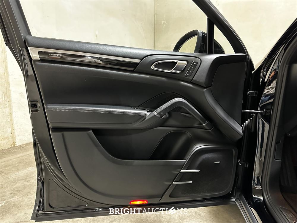 Porsche Cayenne S 4.8 V8 400pk 2011, HFZ-55-K