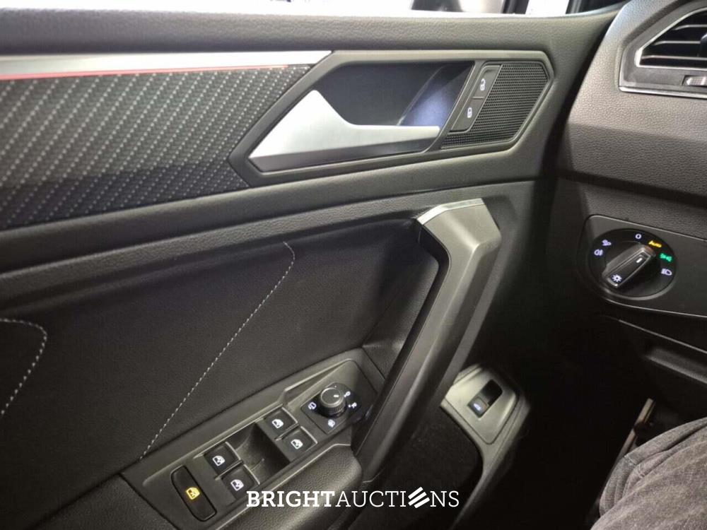 Volkswagen Tiguan Allspace R-Line Business 1.5 TSI DSG 150pk 2023 (Origineel-NL), T-762-FS