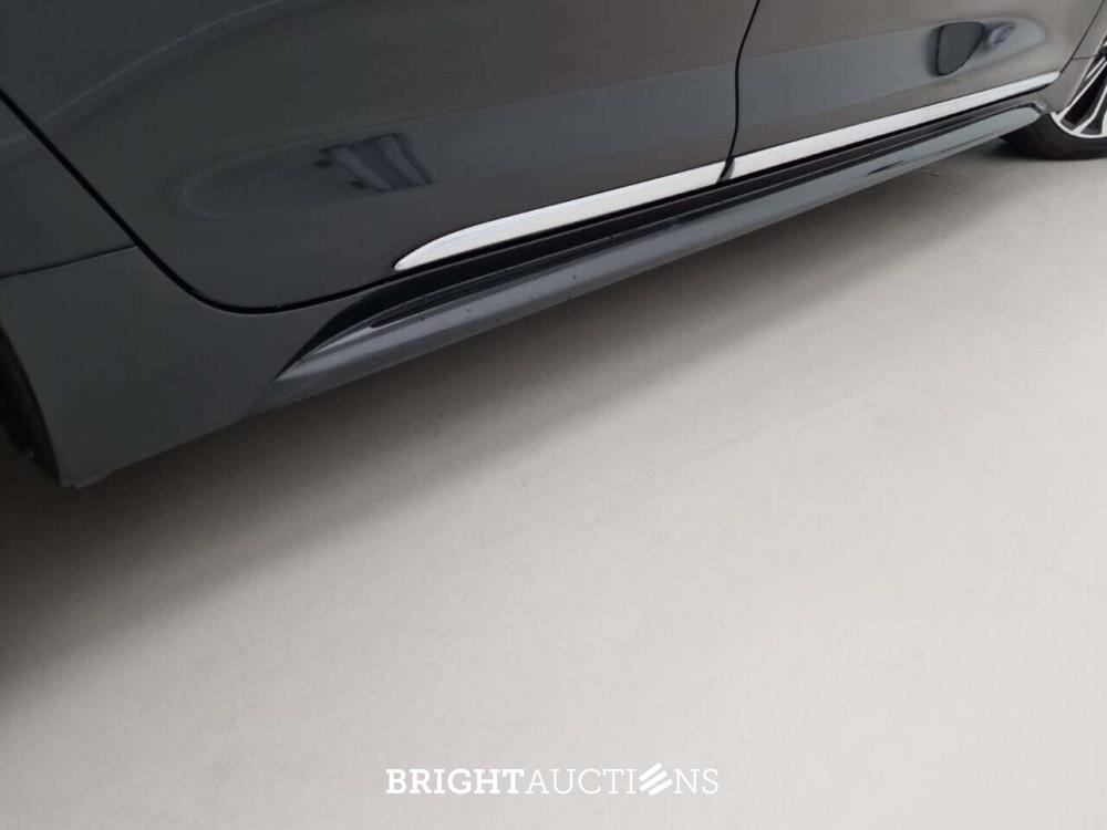 Toyota Corolla Touring Sports HYBRID Style 2.0 261pk 2019 (Origineel-NL), ZP-556-G