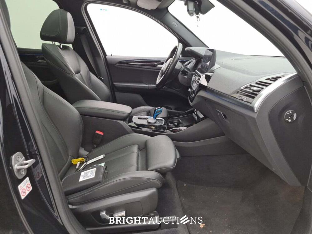 BMW iX3 Executive M Sport 286pk 2023 (Origineel-NL) iX, S-230-GJ