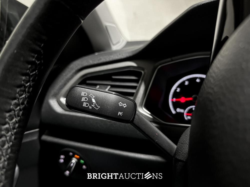 Volkswagen T-Roc 1.0 TSI Style Business 116pk 2020 (Origineel-NL), H-006-NL

