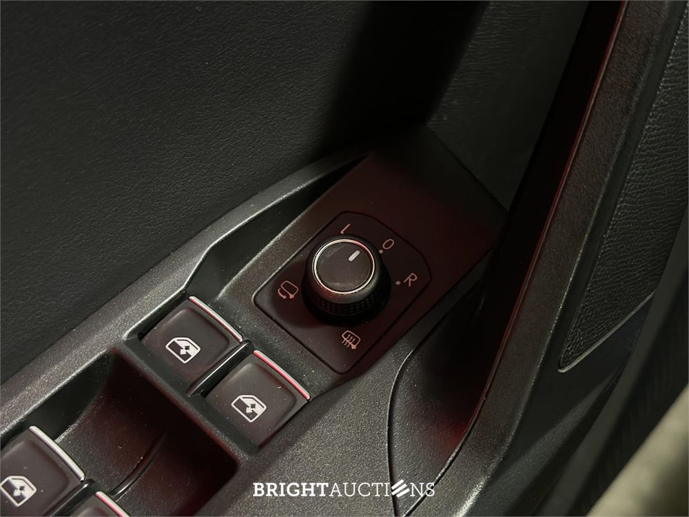 SEAT Leon Sportstourer 2.0 TDI FR Launch Edition 150pk 2020 (Origineel-NL + 1e eigenaar) Automaat, K-471-GB