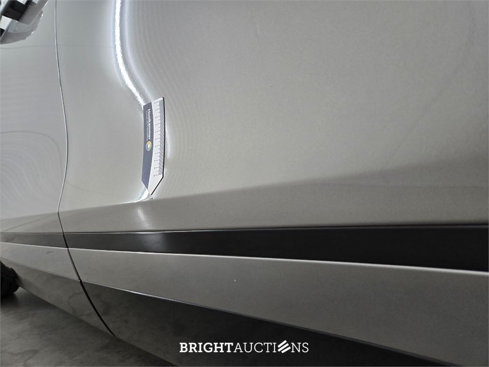 Land Rover Range Rover Velar P300 Turbo R-Dynamic SE 2.0 AWD 301pk 2019, R-030-NF