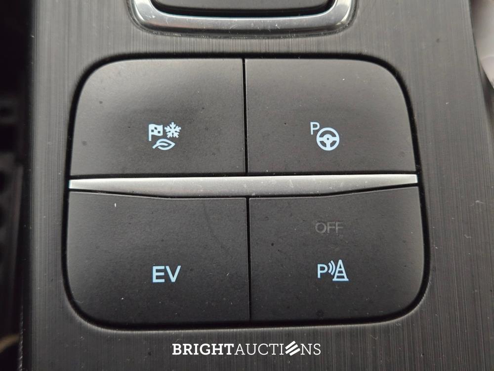 Ford Kuga PHEV Vignale 2.5 261pk 2022 (Origineel-NL), N-565-ZS