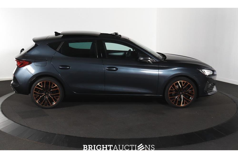 CUPRA Leon E-Hybrid VZ Copper Edition 1.4 258pk 2021 (Origineel-NL), L-245-XX