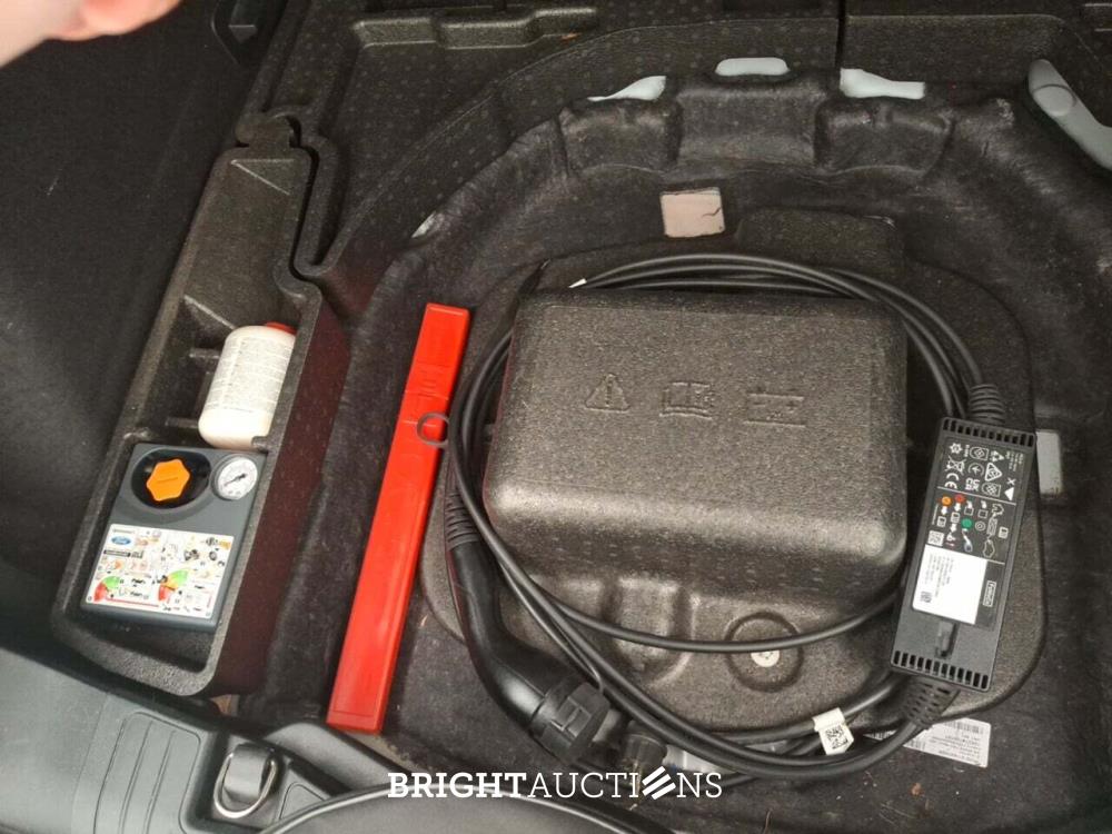 Ford Kuga PHEV ST-Line X 2.5 302pk 2024 (Origineel-NL), GKP-21-Z