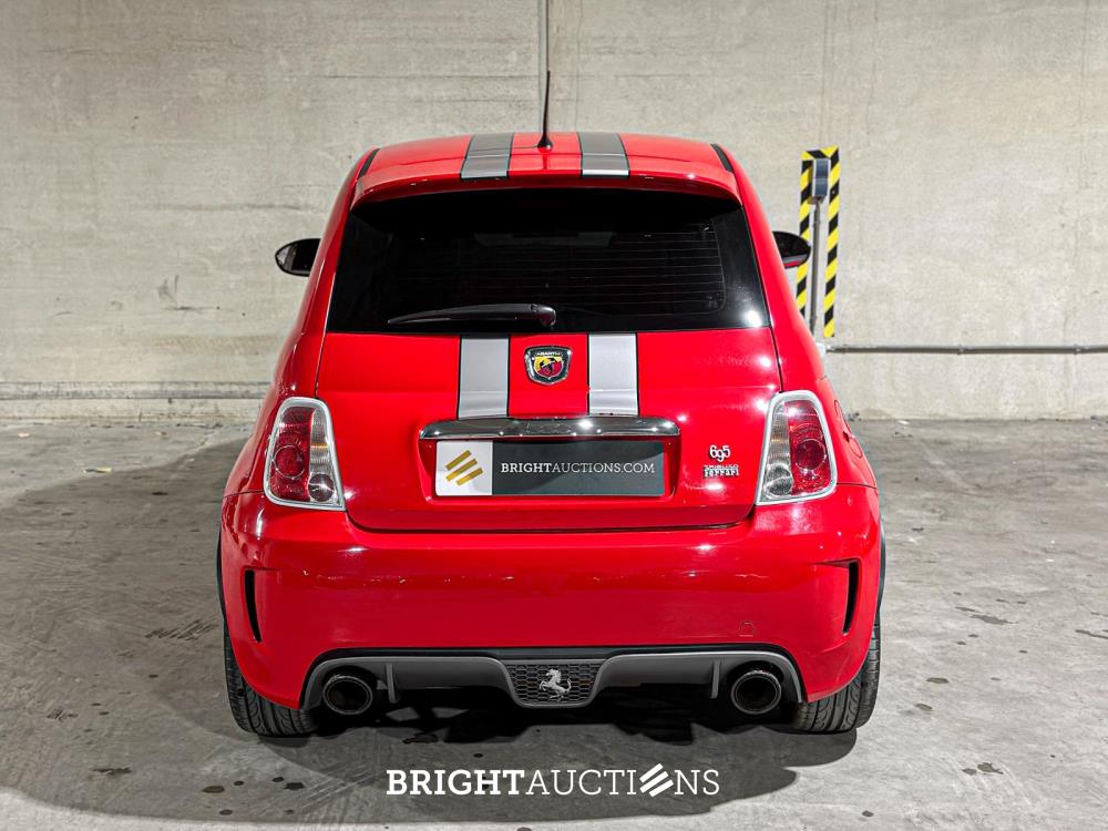 Fiat Abarth 695 Tributo Ferrari AKRAPOVIC 180hp