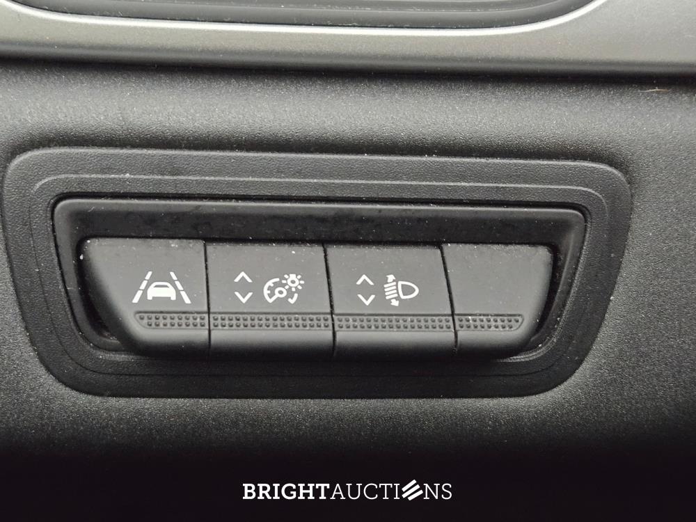 Renault Captur 90 Zen 1.0 TCe 91pk 2022 (Origineel-NL), P-696-JZ