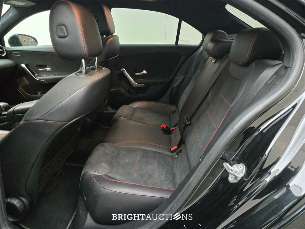 Mercedes-Benz A200 Business Solution 163pk 2019 (Origineel-NL) A-klasse, G-415-KH