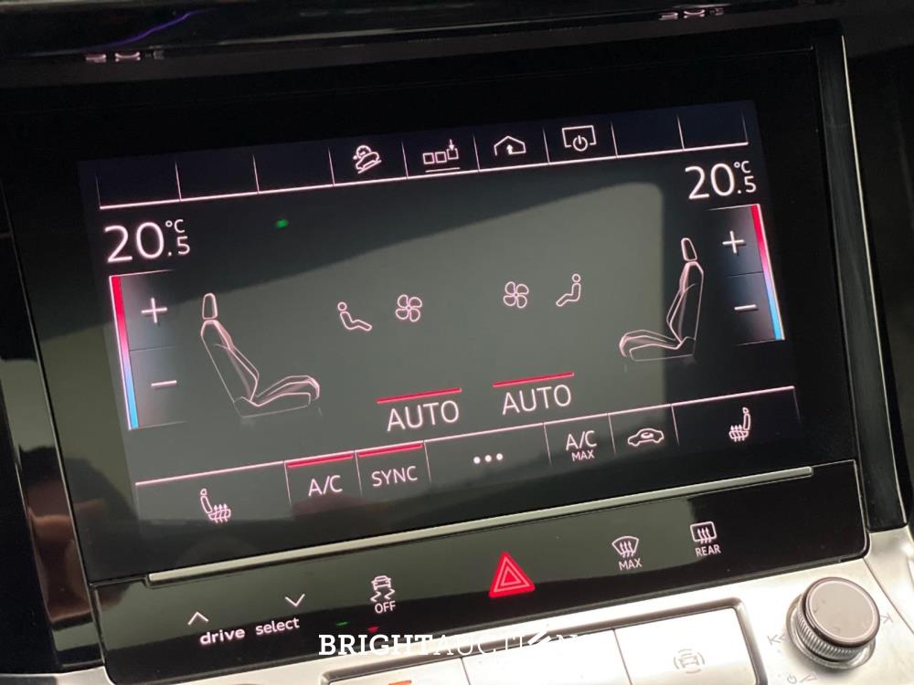 Audi e-tron 55 advanced Quattro 95 kWh 408pk 2019 (Origineel-NL), ZG-973-H