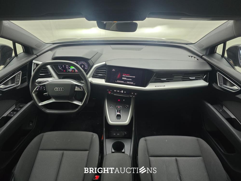 Audi Q4 e-tron 35 Edition 55 kWh 170pk 2022 (Origineel-NL), R-847-TD