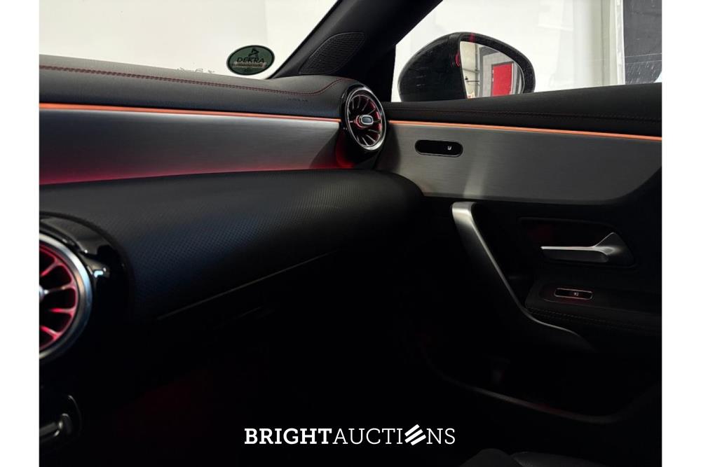 Mercedes-Benz CLA 180 Business Solution AMG 136pk 2021 (Origineel-NL) CLA-Klasse, K-212-LG