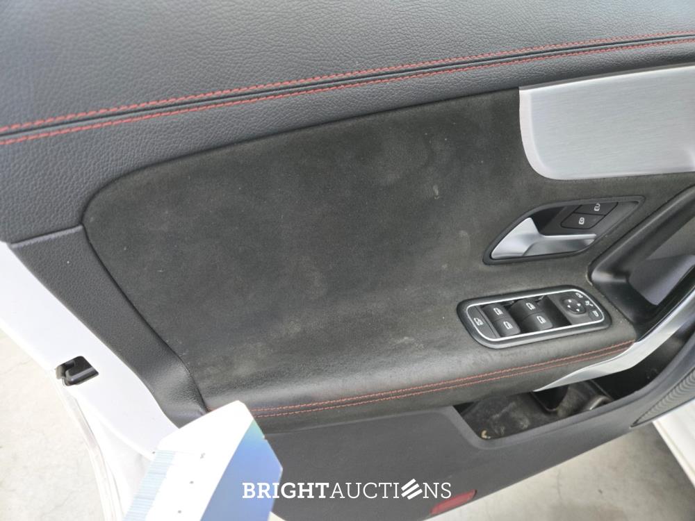 Mercedes-Benz CLA180 Business Solution AMG 136pk 2020 (Origineel-NL) CLA-Klasse, H-073-FV