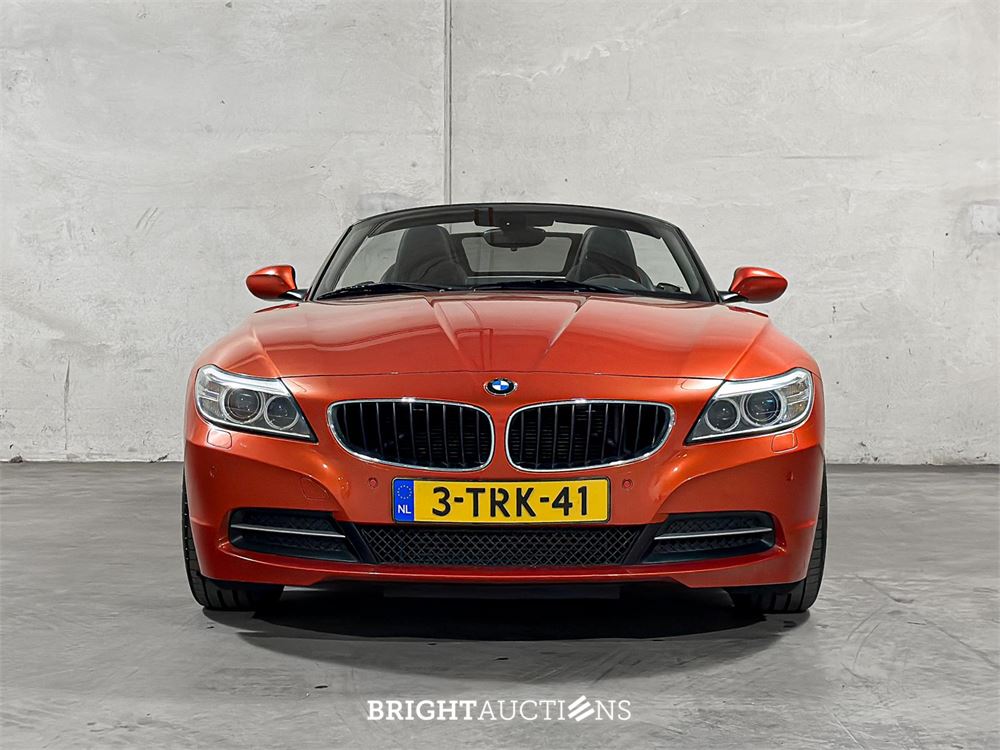 BMW Z4 Roadster sDrive18i Executive Design Pure Traction Uitvoering 156pk 2014 (Origineel-NL), 3-TRK-41 -67.534KM-
