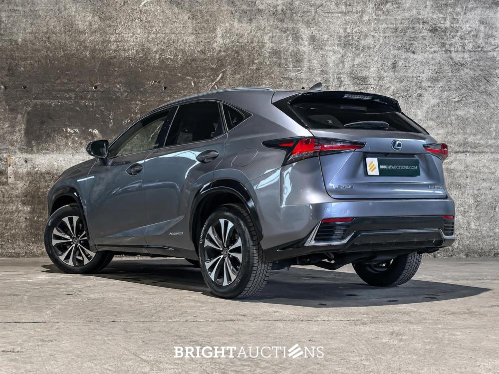 Lexus NX 300h Executive Line 2.5 AWD 184pk 2021 Plug-In Hybrid, KGK-71-F
