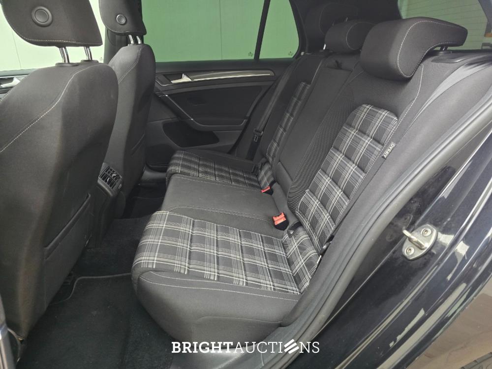 Volkswagen Golf GTD 2.0 TDI 184pk 2018, P-369-JJ