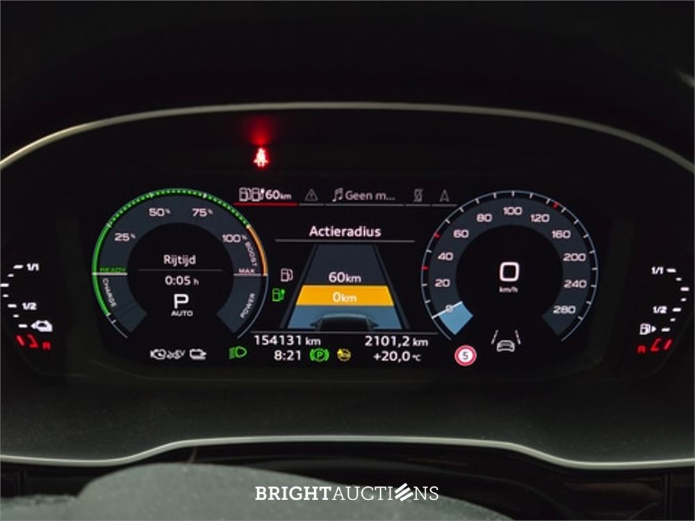 Audi Q3 45 e Advanced edition TFSI 266pk 2022 (Origineel-NL), R-270-FF