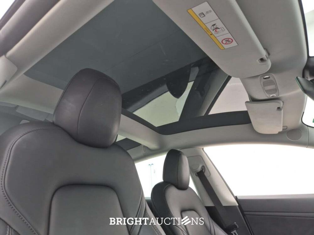 Tesla Model 3 Stnd.rwd PLUS 60 kWh 238pk 2021 (Origineel-NL), L-538-BK