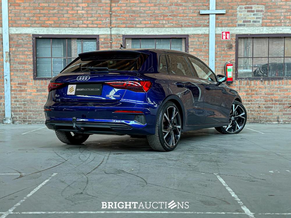 Audi A3 Sportback 35 TFSI Business edition 150hp 2020 (Original-NL+1st owner), J-594-JG