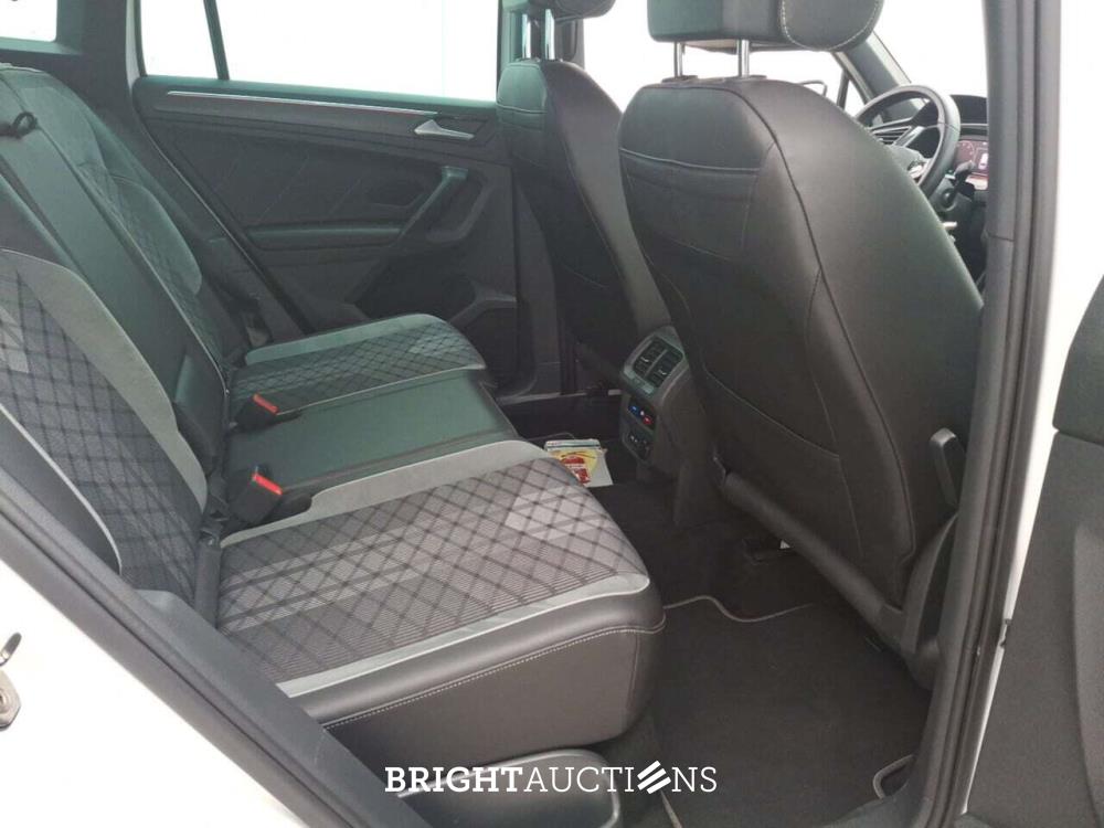 Volkswagen Tiguan R-Line 1.5 TSI 150pk 2021 (Origineel-NL), K-340-VD