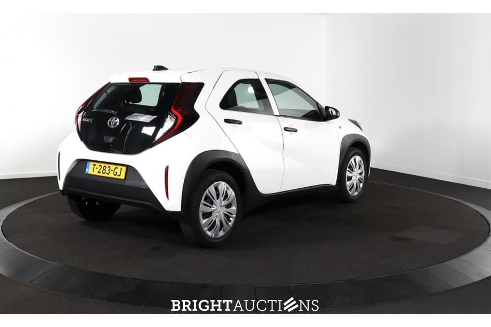 Toyota Aygo-X VVT-i MT 1.0 72pk 2023 (Origineel-NL), T-283-GJ