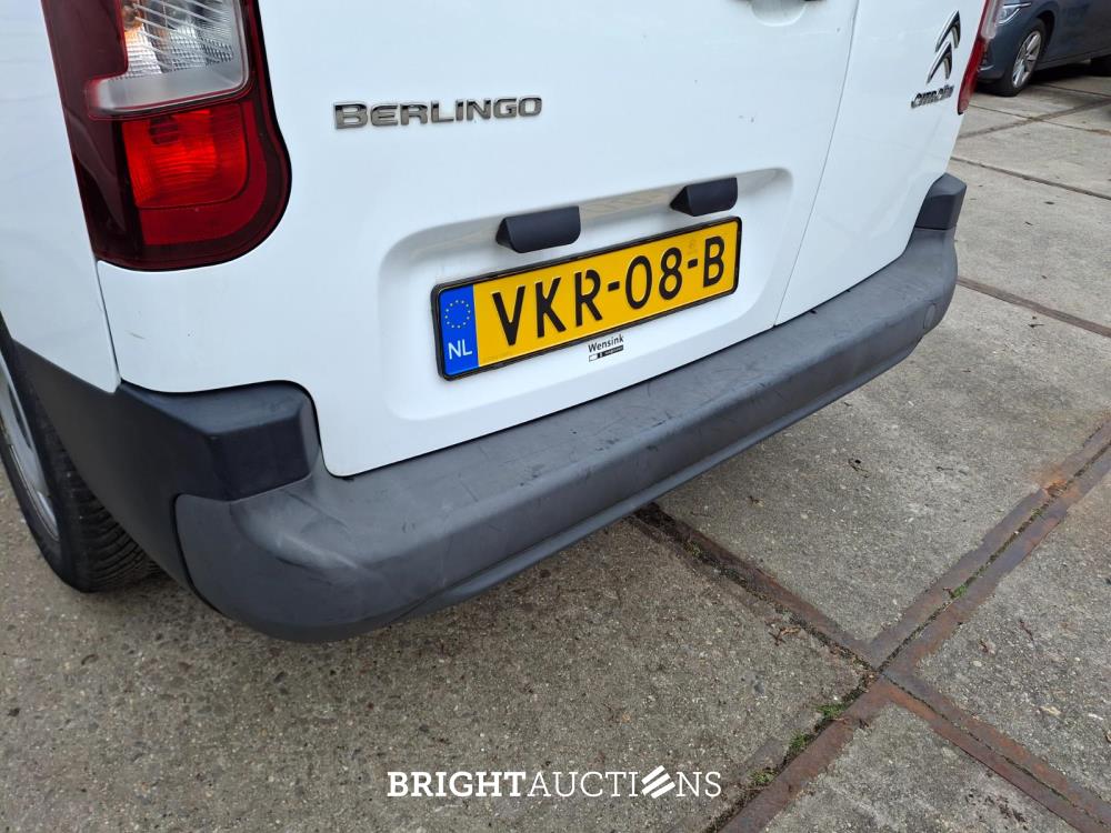 Citroen Berlingo 1.5 BlueHDI Club XL 99 pk 2021, VKR-08-B