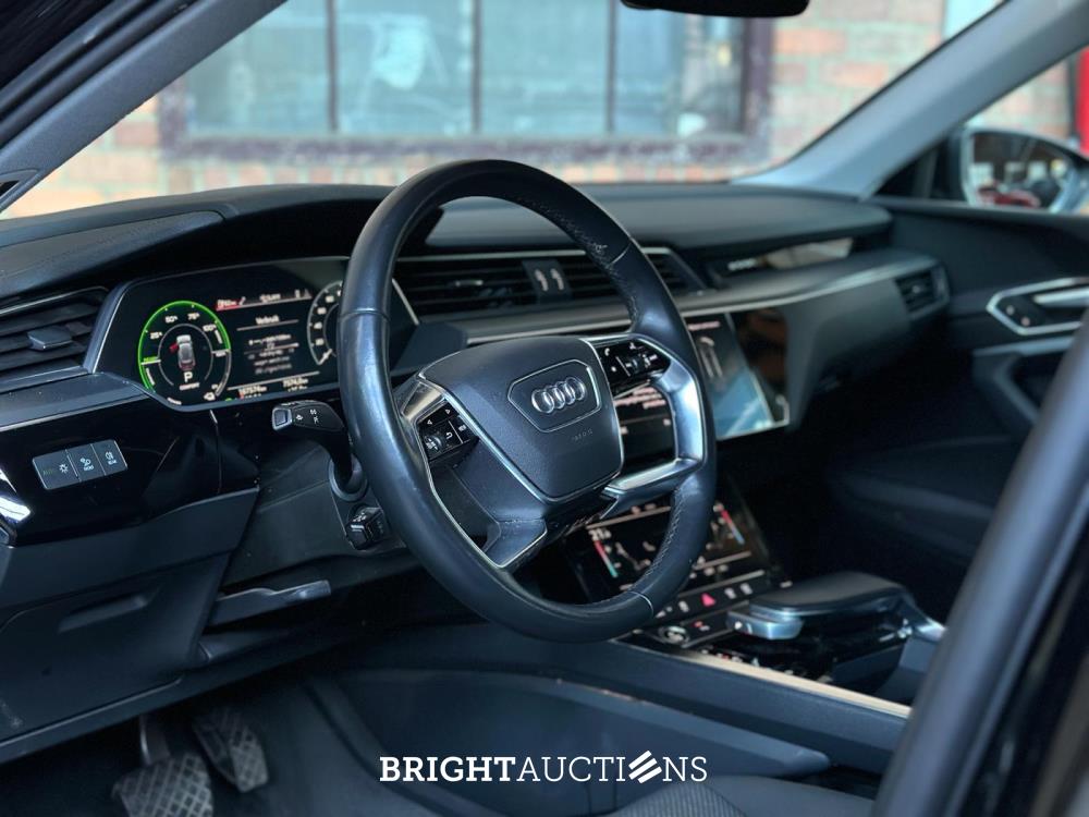 Audi e-tron Sportback 55 quattro edition 95 kWh 408pk 2020 (Origineel-NL+1e eigenaar), K-470-GB