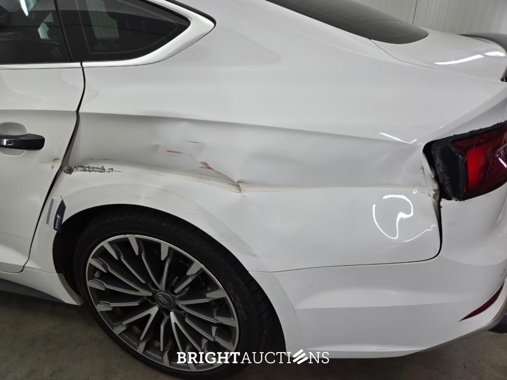 Audi A5 Sportback MHEV Sport S-Line Edition 2.0 TFSI 190pk 2018 (Origineel-NL), RX-377-Z