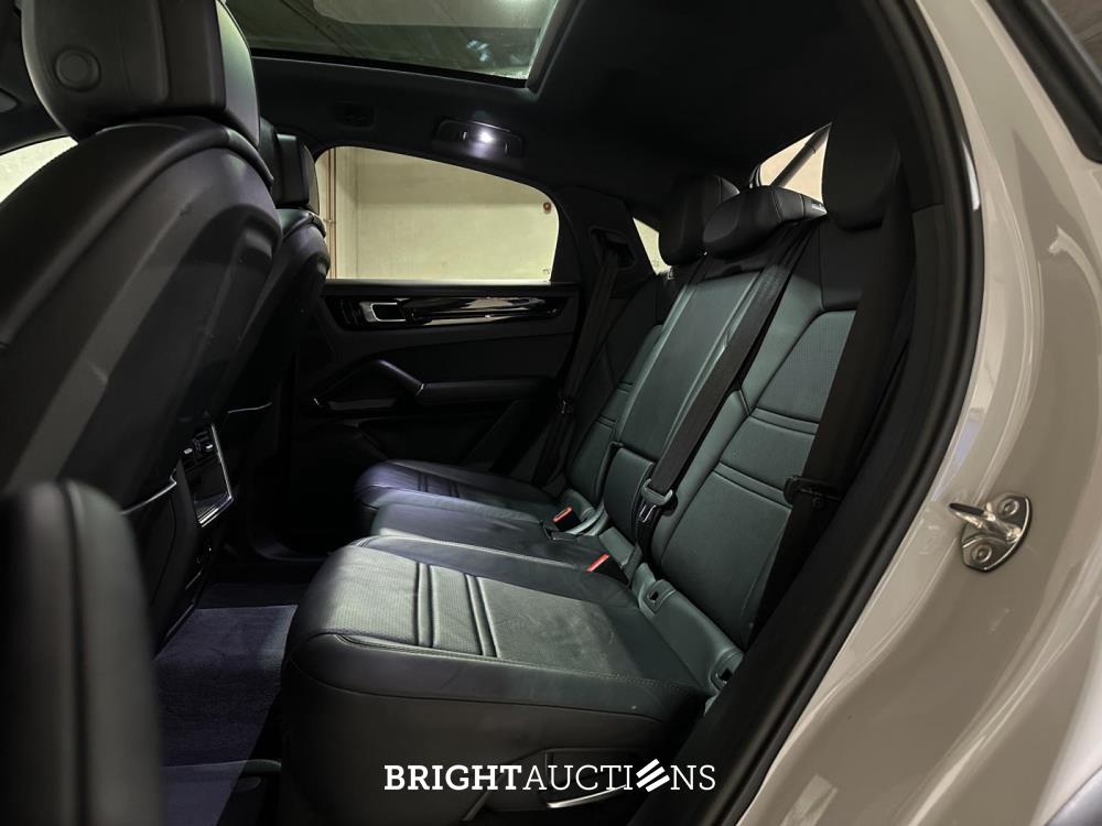 Porsche Cayenne Coupé 3.0 V6 E-Hybrid 462pk 2019 (Origineel-NL), G-145-HL