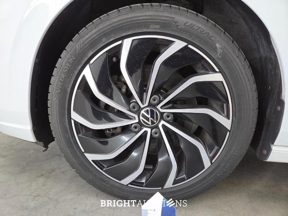 Volkswagen Golf Life 1.5 TSI 131pk 2020 (Origineel-NL), J-437-KF