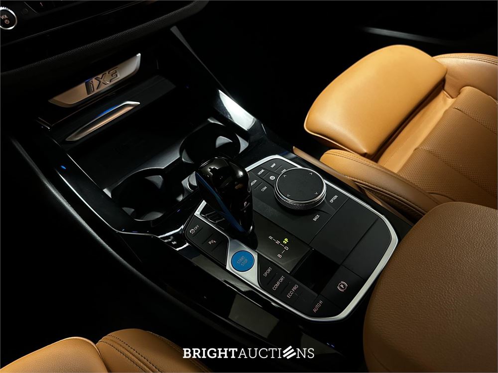 BMW iX3 High Executive 80kWh 286pk 2022, T-113-LV