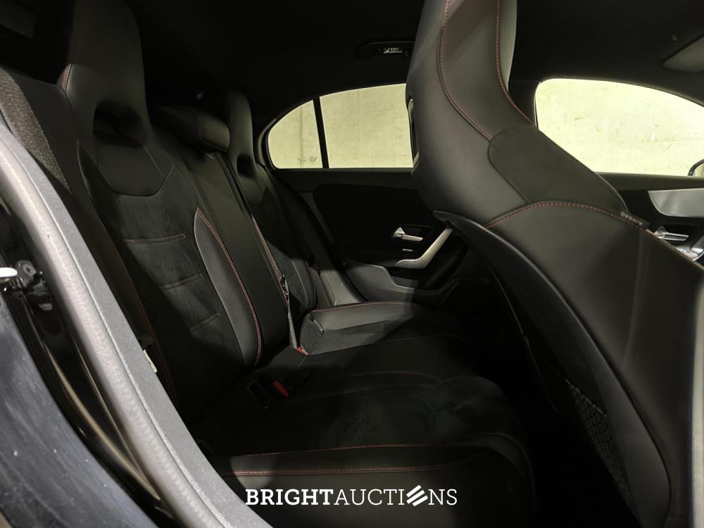 Mercedes-Benz A250 e Business Solution AMG Limited A-klasse 160pk 2021 (Origineel-NL), K-518-SP