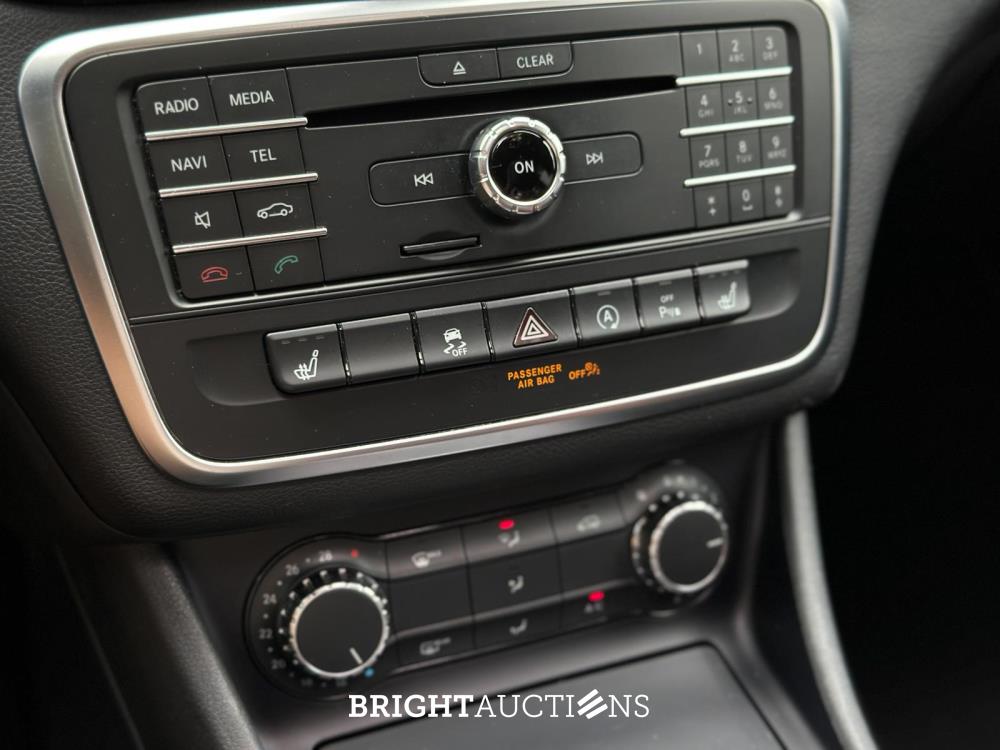 Mercedes-Benz CLA45 4Matic OrangeArt Edition CLA-klasse 360pk 2015, NL-Kenteken
