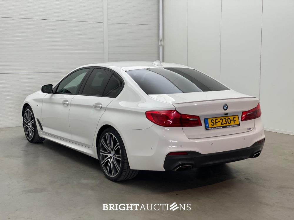 BMW 5-serie High Executive 252pk 2018 (Origineel-NL), SF-230-F
