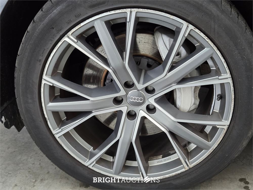 Audi e-tron 50 e-tron Launch edition Black Quattro 71 kWh 313pk 2019 (Origineel-NL), G-918-VX