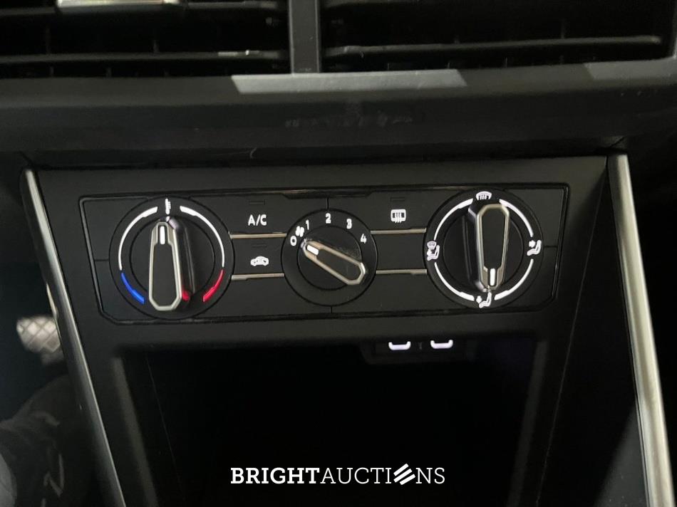 Volkswagen Taigo Life 1.0 TSI 95pk 2022 (Origineel-NL), R-311-BZ