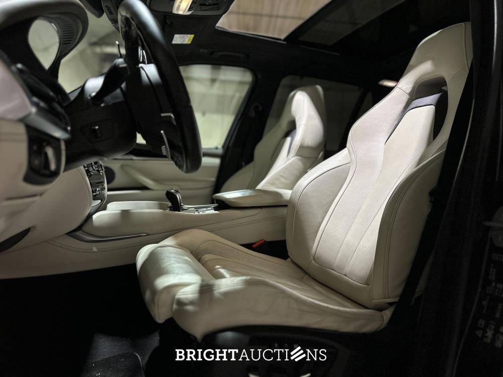 BMW X5M 4.4 V8 M-Sport F85 576pk 2015, JPV-47-K

