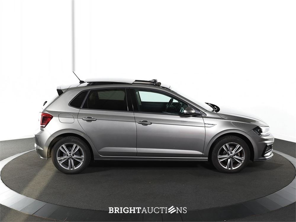 Volkswagen Polo Highline R Panodak 1.0 TSI 95pk 2021 (Origineel-NL), L-132-XK
