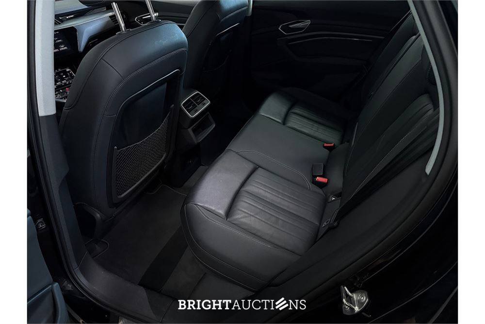 Audi e-tron 55 Advanced edition Plus Quattro 95 kWh 2022 (Origineel-NL), R-406-DL