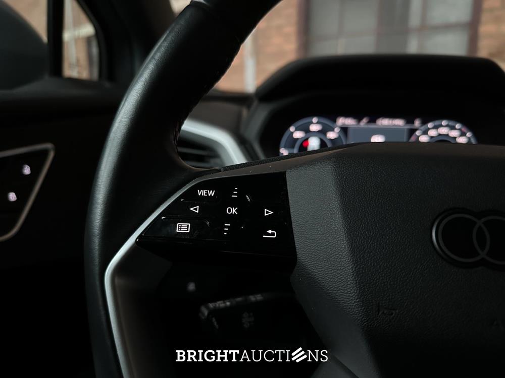 Audi Q4 e-tron 35 Launch edition 55 kWh 170pk 2021 (Origineel-NL+1e eigenaar), N-924-PK