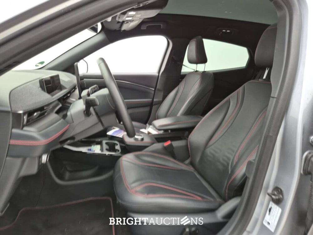 Ford Mustang Mach-E AWD 75 kWh 269pk 2021 (Origineel-NL), N-156-VG