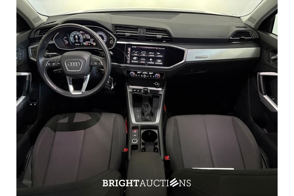 Audi Q3 45 e Advanced edition TFSI 266pk 2022 (Origineel-NL), P-044-SK